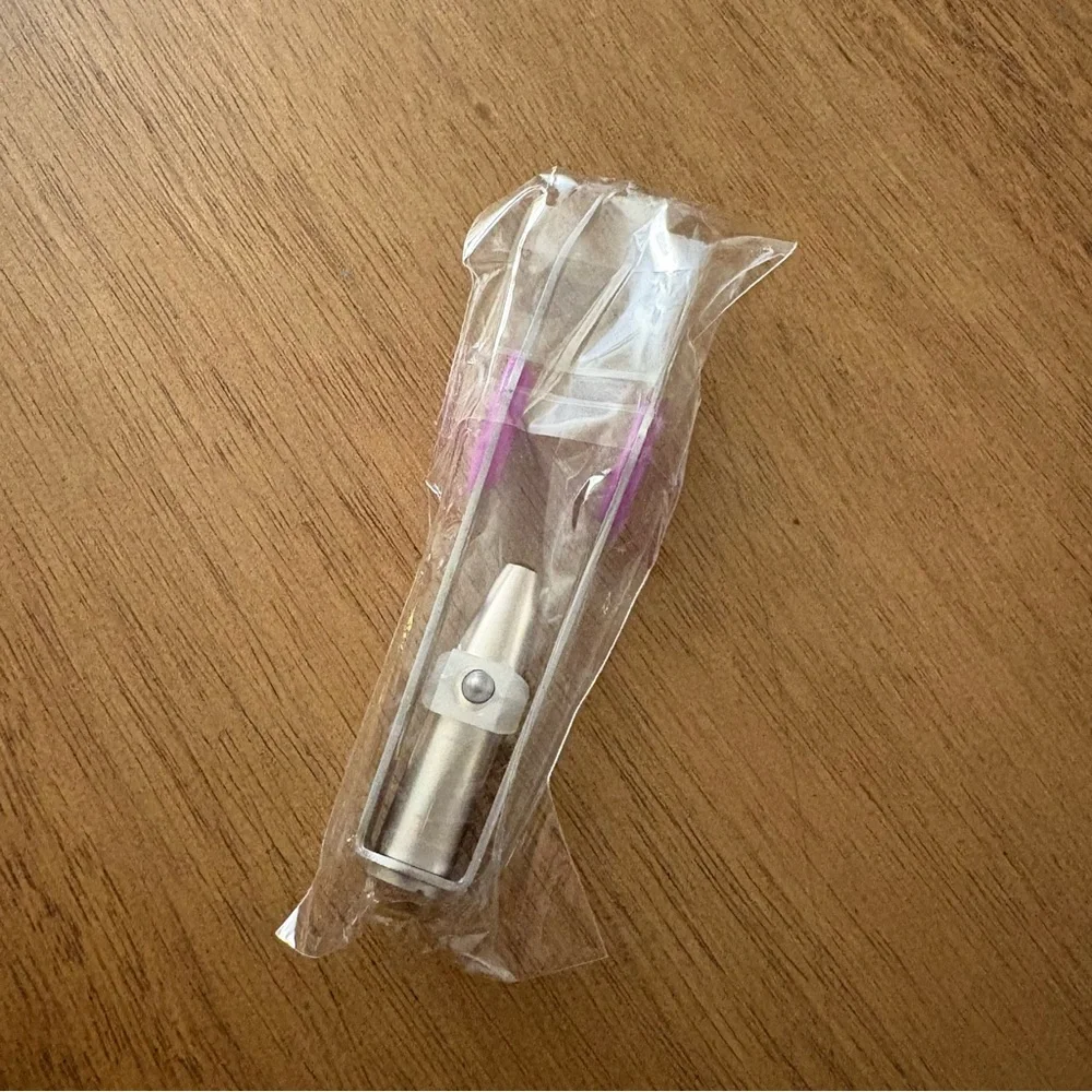 Illuminated Tweezers with LED Light - Silver and Purple